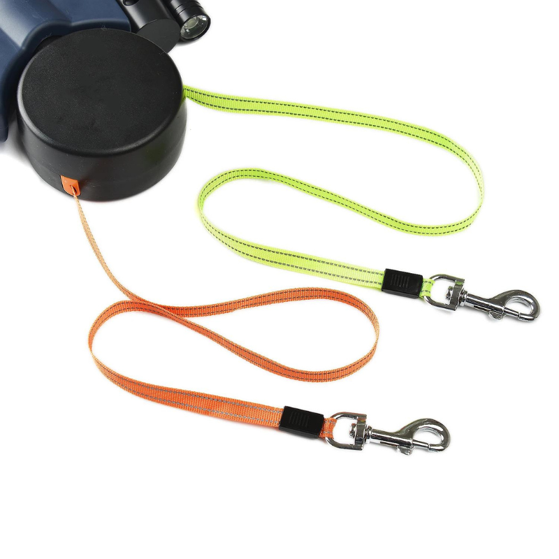 Pettly™ DoubleLeash: LED Licht Dubbele Hoofd Intrekbare Hondenriem