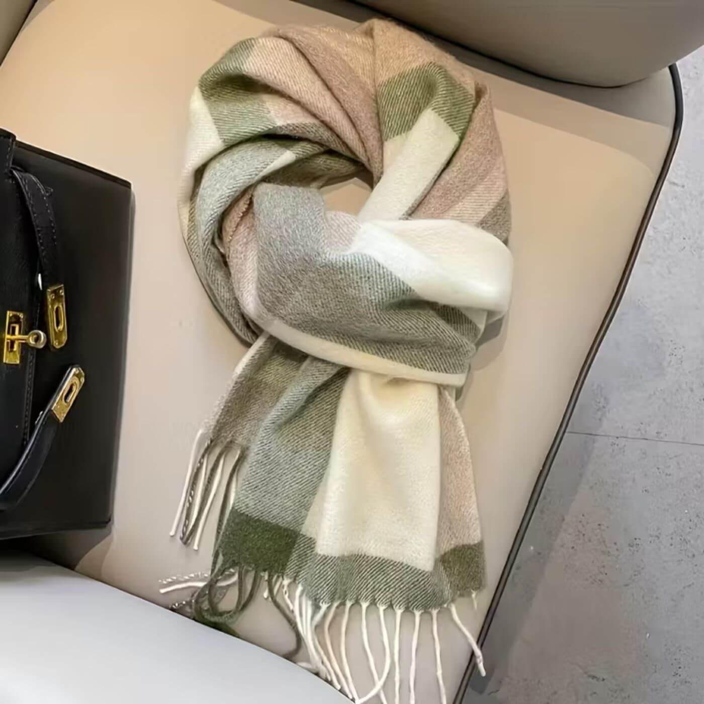 Elara™ ArcticWarm – Ultieme winterwarmte met tijdloze elegantie