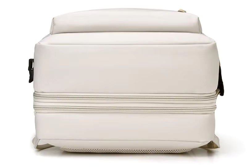 UrbanRoam™ TravelPack – Duurzame Waterdichte Reisrugzak